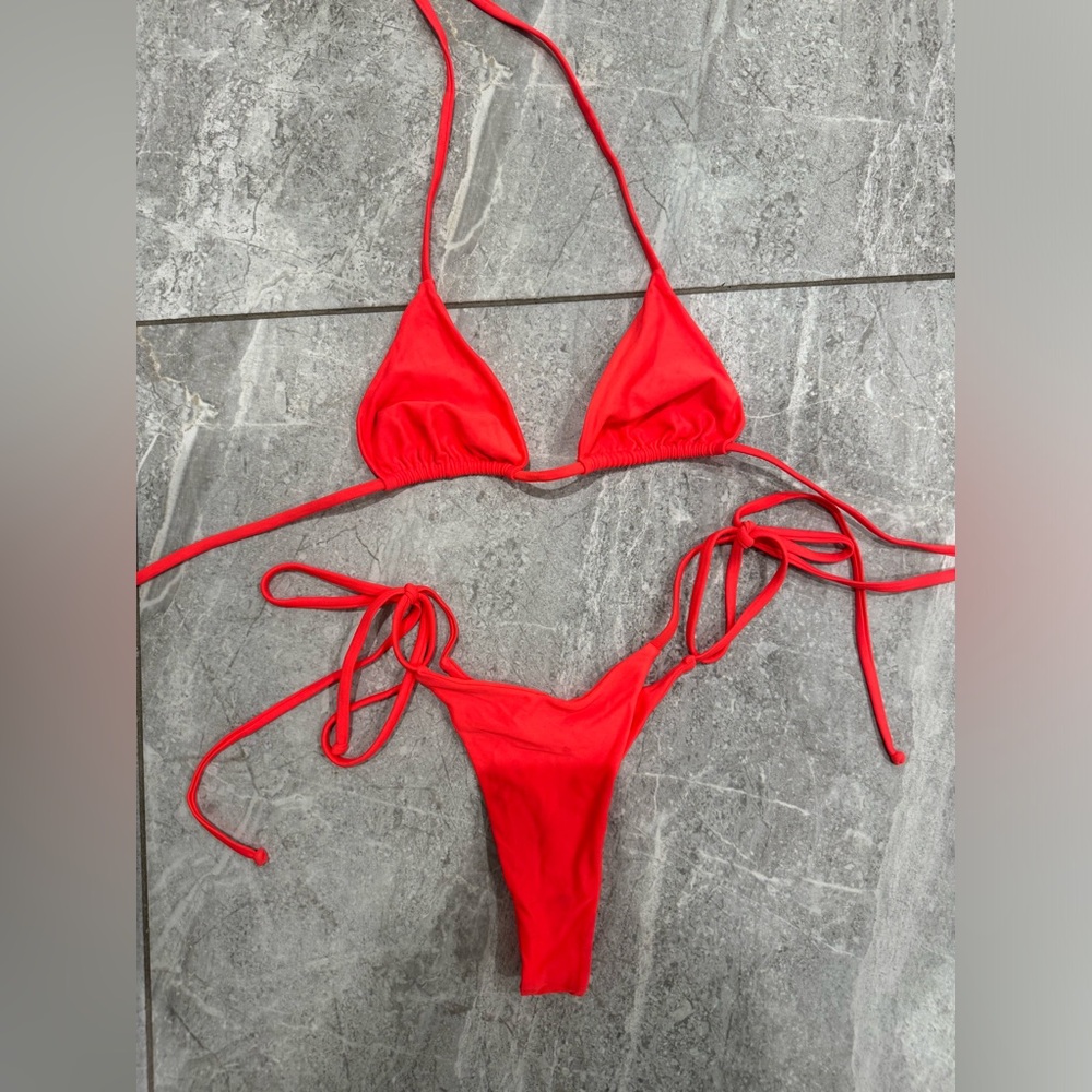 Tie-Side Triangle Bikini in Coral - Picture 4 of 6